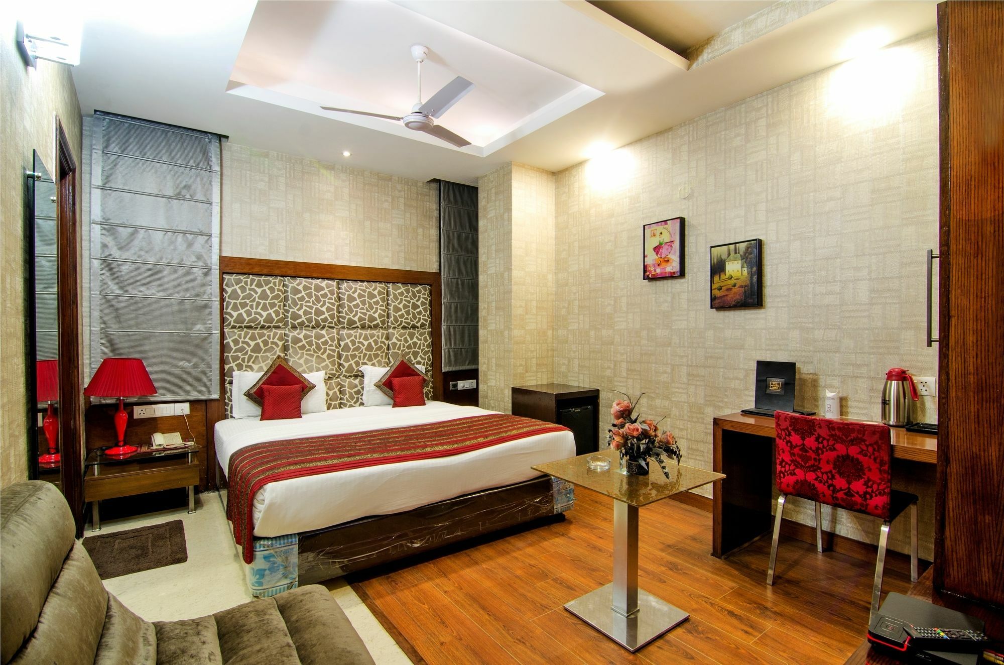 Hotel Omega Residency Nueva Delhi Exterior foto