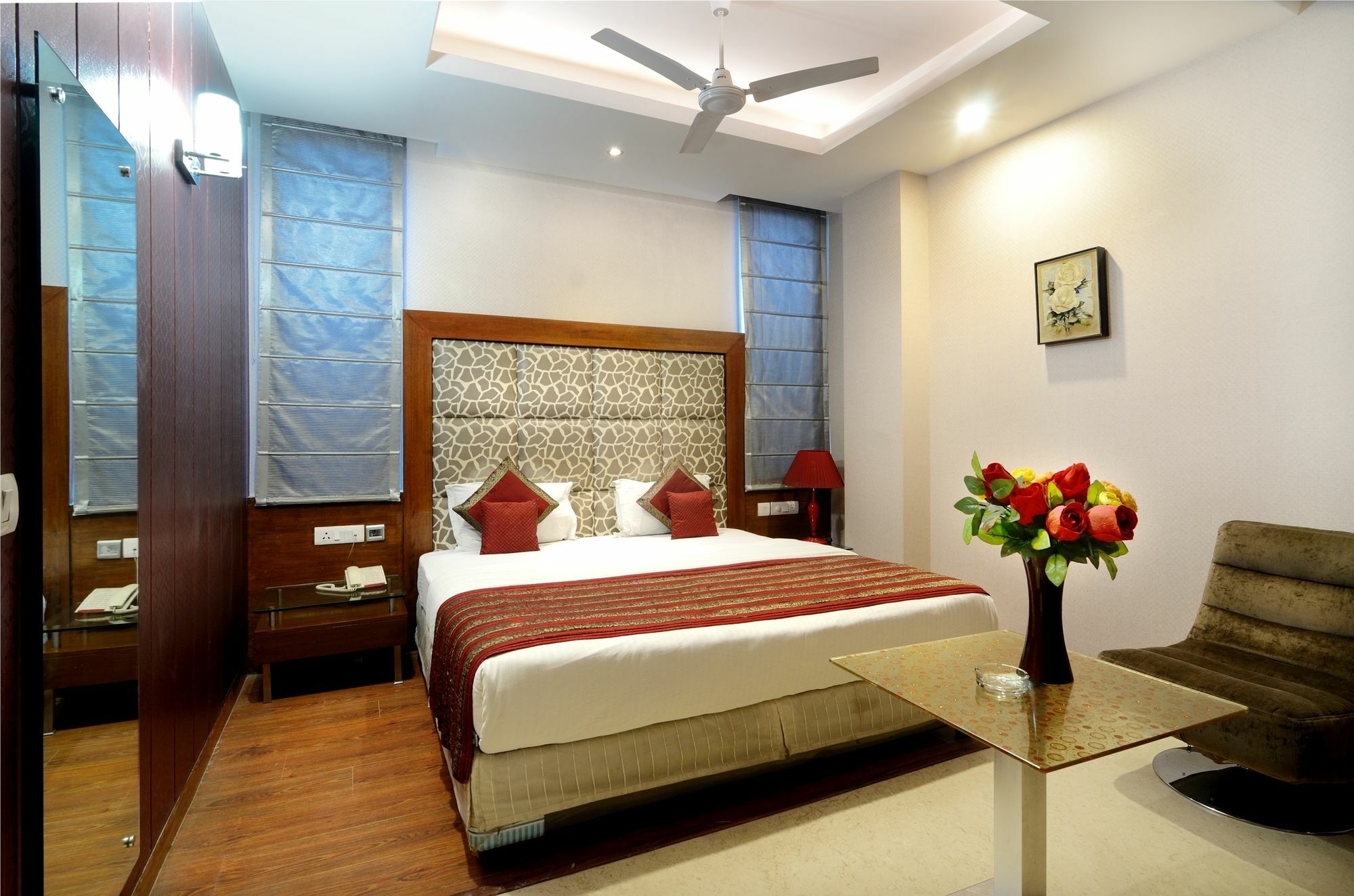 Hotel Omega Residency Nueva Delhi Exterior foto